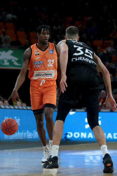 后防承受了 后防承受了